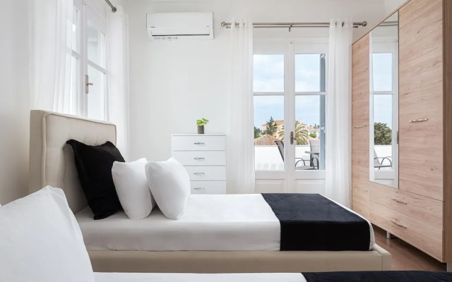 Old Port Spetses Mansion