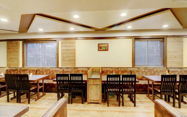 Hotel Sri Udupi Park by OYO Rooms