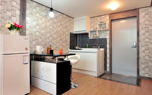 Yangyang Belitaruz Pension