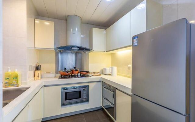 Locals Boutique Apartment Huafa Plaza 14