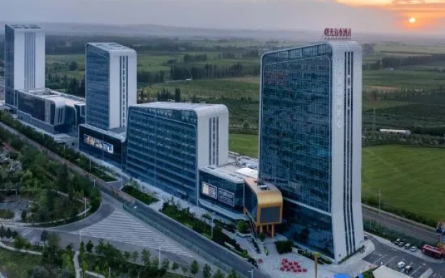 Holguos Sghotels Platinum Zun Hotel – Outside – Korgas City