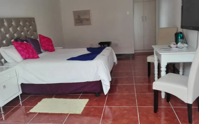 Thembisi Guesthouse