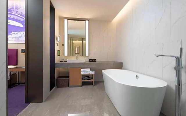 Hampton by Hilton Guigang