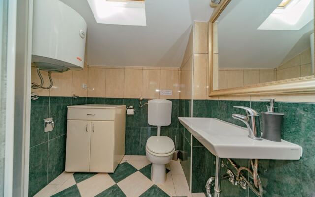 Apartment Bigovo Veljic-jaz