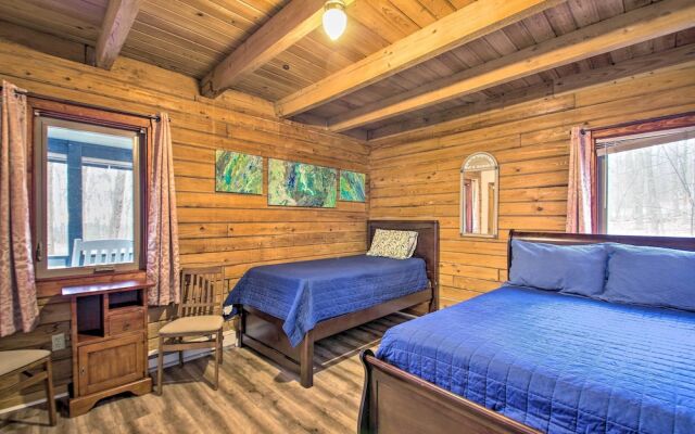 Wintergreen Home w/ Deck - Near Skiing & Hiking!