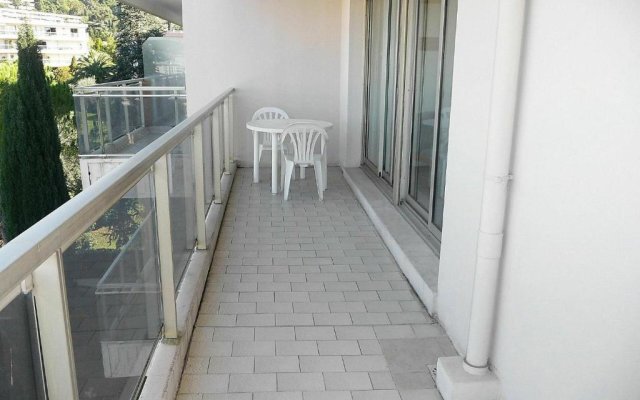 Apartment 1 Bedroom In Residence Floriana Cannes - France