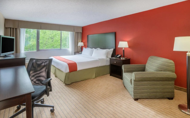 Holiday Inn Charlottesville-Monticello by IHG