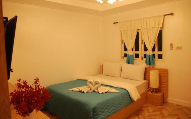 Baan Luang Harn Guesthouse