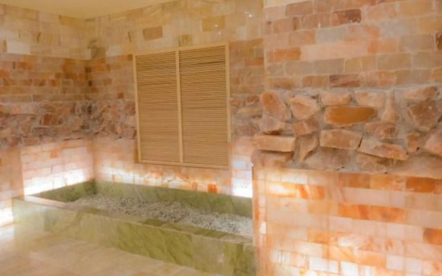 Mount Changbai Pangu Hot Spring Hotel