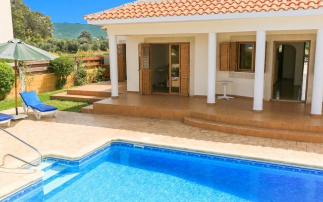 Achilles Beach Villa Thio Large Private Pool Walk to Beach Sea Views A C Wifi Car Not Required - 2110