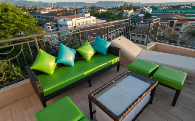 Lime Hotel Boracay