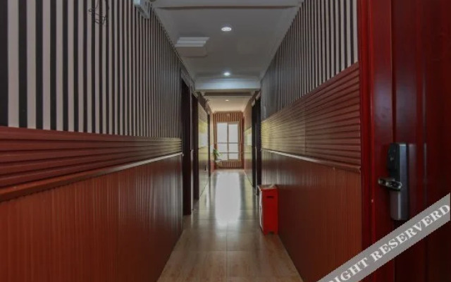 Xinhong Hostel