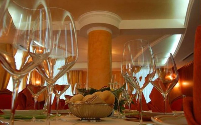 Belvedere Club Hotel