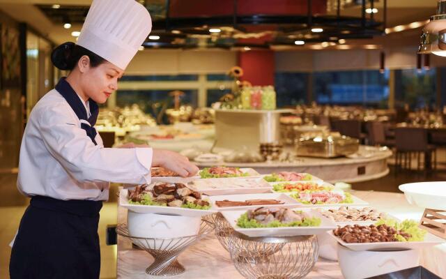 Novotel Suites Hanoi