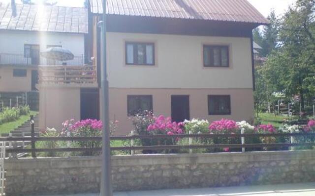 Guest House Milena Vučinić