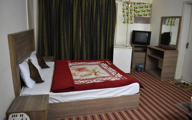 Grand Inn Guest House