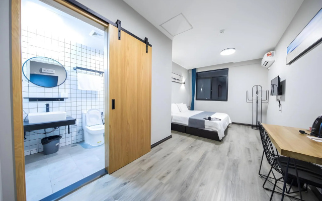 Paly Hotel – Guest Rooms – Semporna