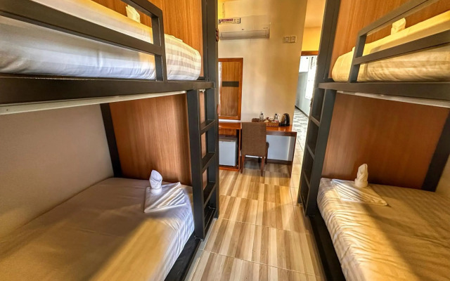 Monsoon Boutique Hotel