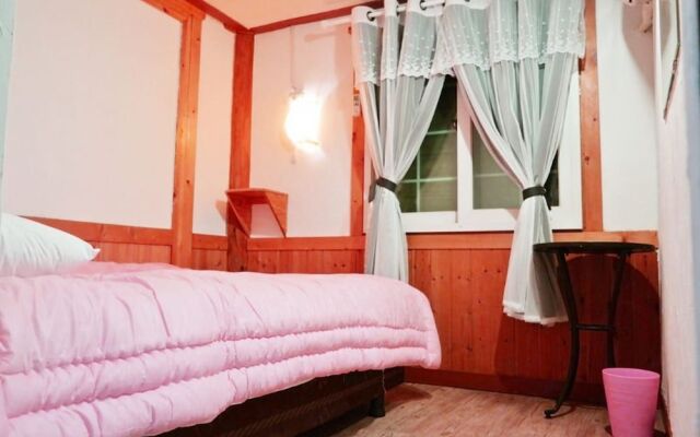 Jejudoparty Guesthouse Yeon - Hostel
