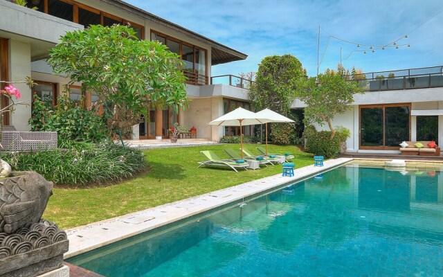 Villa Aiko