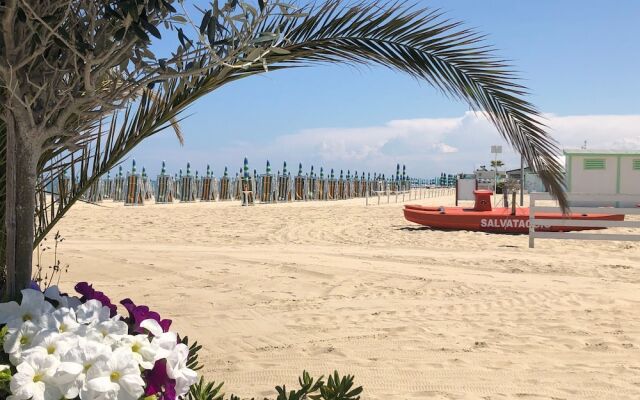 Sea View Panoramic Apartment With Terrace Wifi and Parking