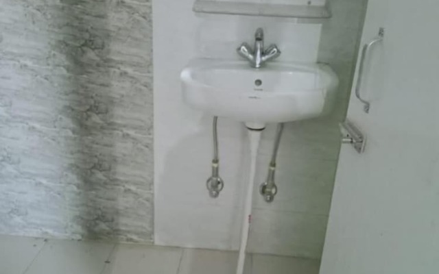 Jfr Studio Apartments Kausani