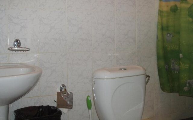 Hotel Izumrud