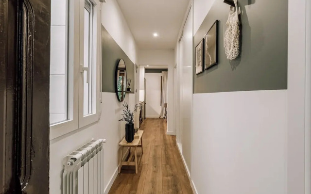 Zappa - 2 Bedrooms in Chamber