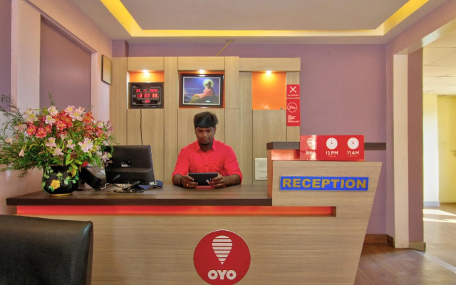 OYO 10950 Hotel Hills Palace