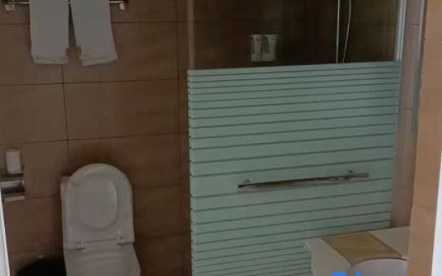 Leping Youjia Business Hotel (Municipal Government Branch)