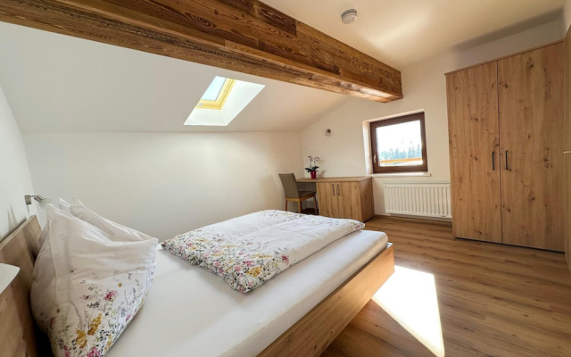 Leogang: Apartment With Mountain Views