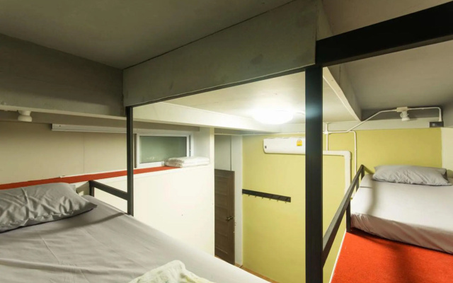 Makad Hotel