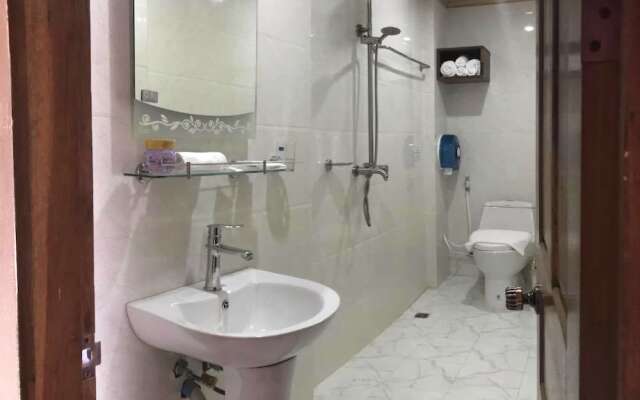 Xayana Home