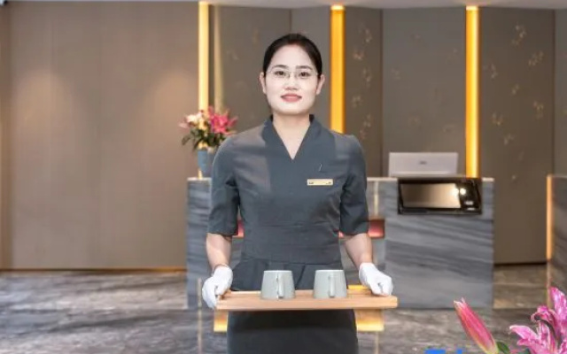 Lefeng Hotel (Kunming Tongde Square Wan Hong Road Branch) – People – Kunming