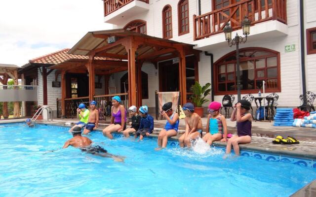 Hosteria El Imperio Real