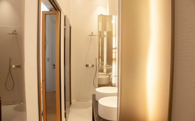 S Paul Hotel