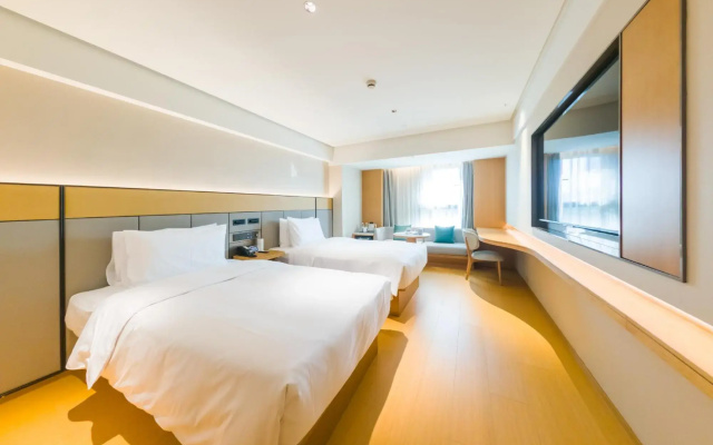 JI Hotel (Lianyungang City Government Square)