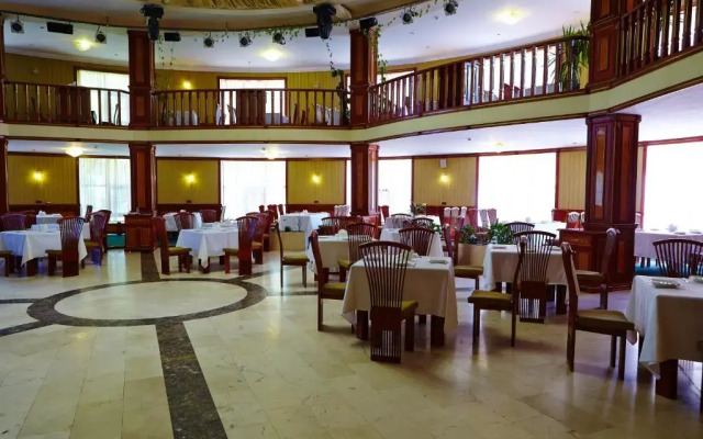 Hotel Atis