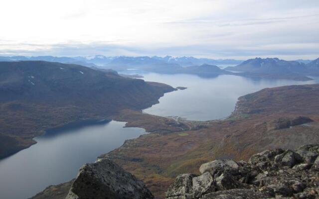 Utsikten Feriehus i Bakkeby