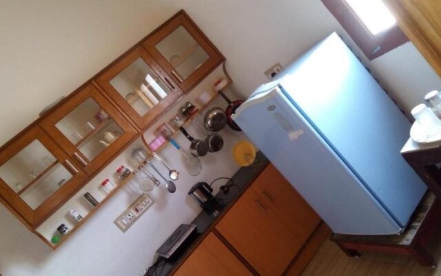 Nila Home Stay cv