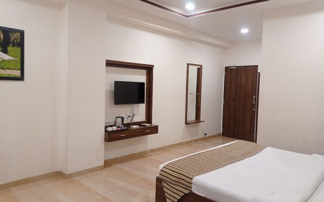 Sun Stone Hotel & Club