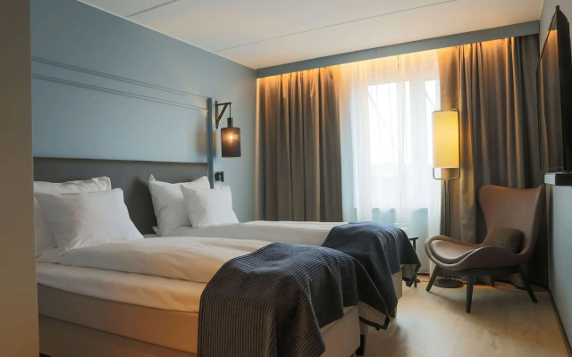 Home Hotel 1624