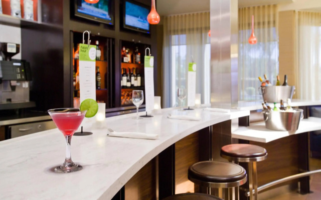 Courtyard by Marriott Fresno
