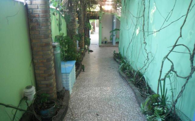 Abelhinha Residencial Camburi Pousada