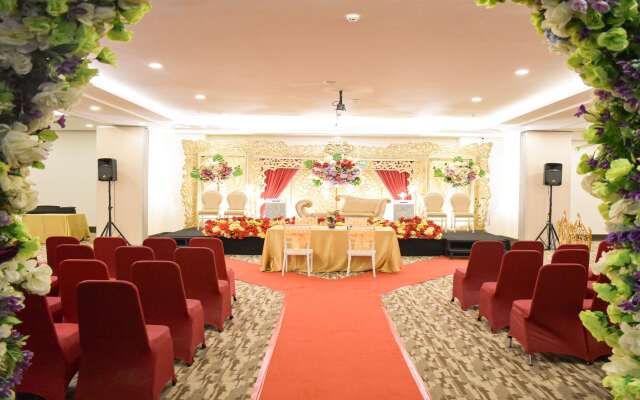 Golden Tulip Essential Makassar