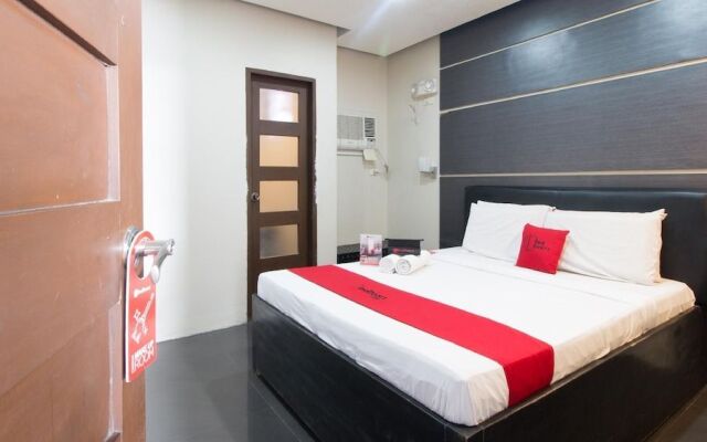 RedDoorz Plus near Laoag International Airport