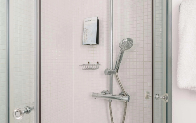 Hotel Campanile Lyon Est - Bron Eurexpo