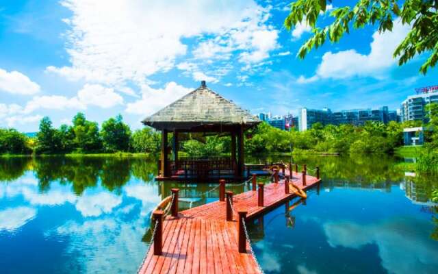 Sanya Linglong Lulushun Hotel