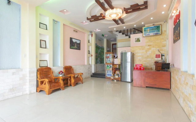 OYO 552 Phuong Hong Motel