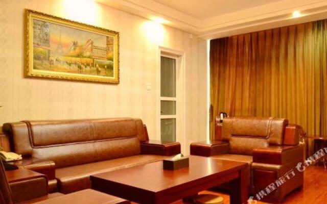 Tai Heng Grand Hotel